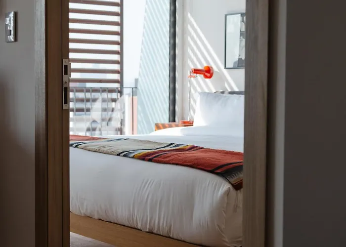 Forma By Mr W Apartment